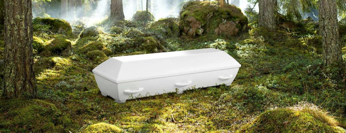 Kista i trä för en mer miljövänlig begravning